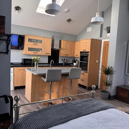 בית נופש Wend Gardens Carleton Pet Friendly סקיפטון