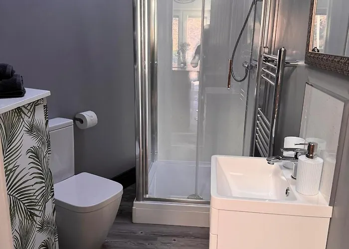 Semesterbostad Wend Gardens Carleton Pet Friendly *